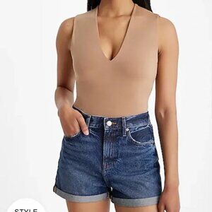 Express Body Contour Compression V-Neck Bodysuit Pecan Tan XS women Tank Top NWT